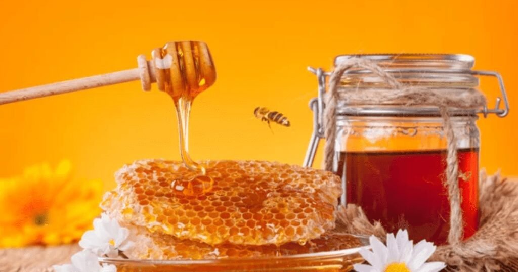 Sweet Solutions: 7 Simple Ways to Use Honey as a Natural Remedy 4 Honey as a Natural Remedy